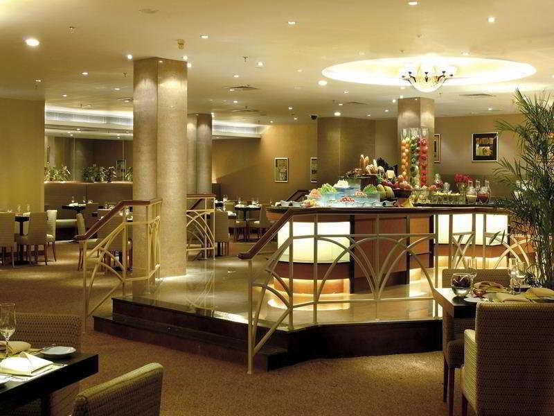 New World Hotell Shenyang Restaurang bild
